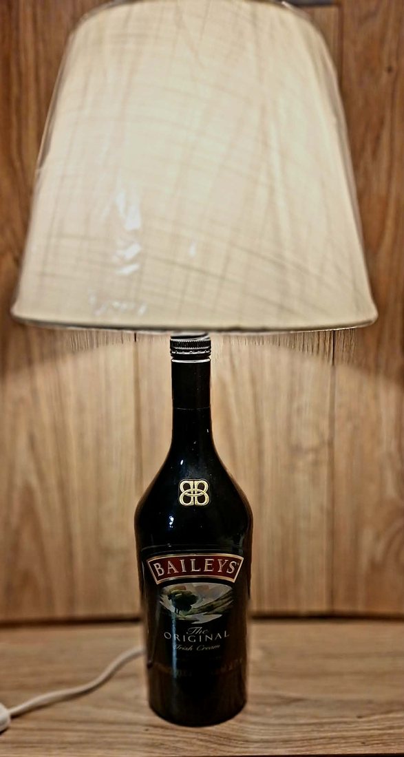 Baileys üveglámpa