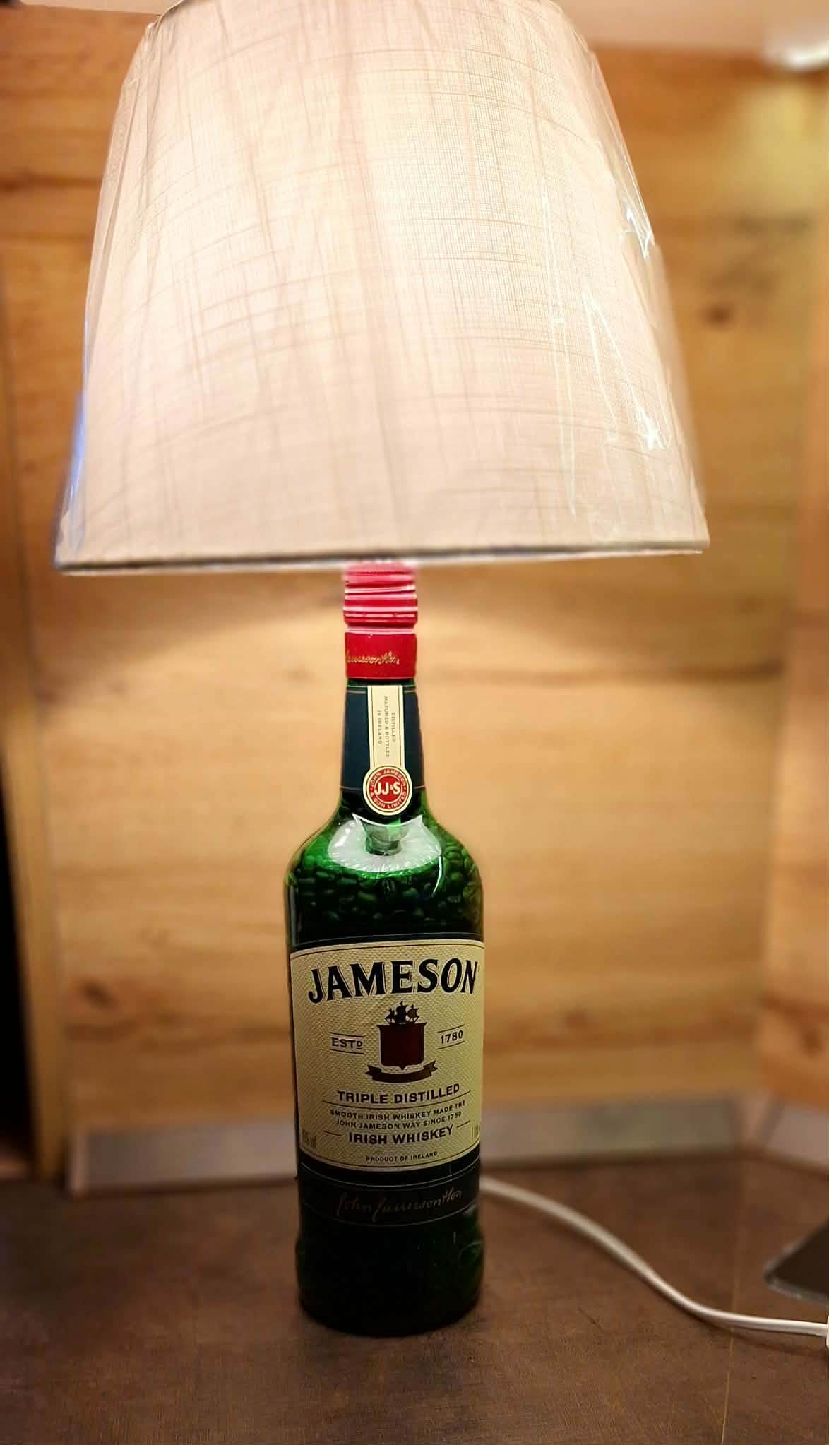 Jameson üveglámpa