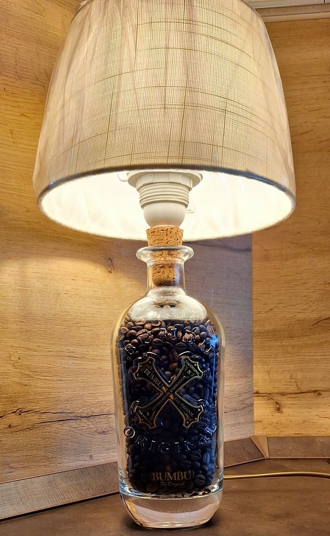 Bumbu Rum üveglámpa